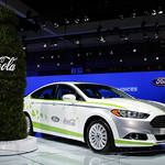 フォード フュージョン エナジーを初公開|Ford