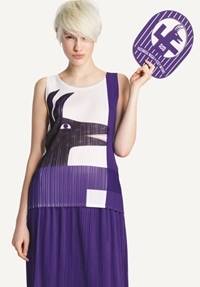 PLEATS PLEASE ISSEY MIYAKE|永井一正とコラボレーションシリーズを発表