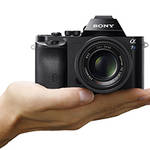 Sony|α7をベースにした低ノイズなフルサイズ一眼カメラ「α7S」発表
