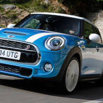 新型MINIの5ドア版を公開|MINI