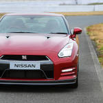 あらたなる価値を得た日産GT-R 2014年モデルに試乗|Nissan