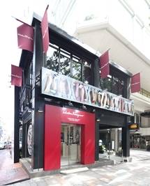 Salvatore Ferragamo|表参道にポップアップストアをオープン