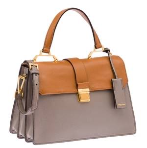 新作「マドラスバッグ」コレクション登場|MIU MIU