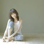 MUSIC|青木カレンがカヴァー・アルバム『Eternal Melody』を発表