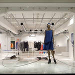 服からインスピレーションを得た建築家・中村竜治のオブジェ|ISSEY MIYAKE INC.