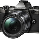「OM-D E-M5 Mark II」に特別なチタニウムカラーの限定キット|OLYMPUS