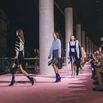 ディオール、国立新美術館で2015-16年秋冬コレクションショーを開催|Dior