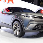 トヨタ、5ドアの小型クロスオーバーコンセプトを出展|Toyota