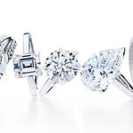 ダイヤモンドのエキスパート「デビアス」の魅力|De Beers