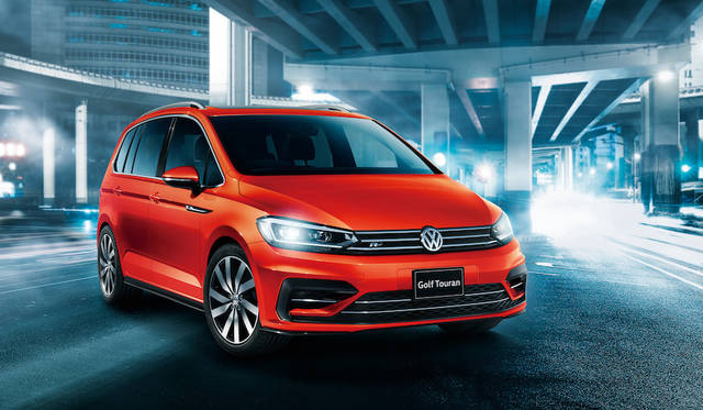 トゥーランによりスポーティな「Rライン」を設定|Volkswagen