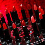 16色から似合う「赤」の口紅が見つかる! ポップアップイベント開催|SHISEIDO