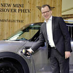 MINIクロスオーバーのPHV、日本上陸|MINI