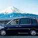 トヨタ、次世代タクシー専用車「ジャパンタクシー」を発売｜TOYOTA 