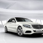 ベージュの本革シートがエレガントなCクラスの特別仕様車|Mercedes-Benz