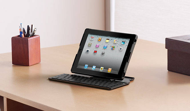 (未使用･未開封品)　LOGICOOL トランスフォーム キーボード TK900 7z28pnb Amazon.co.jp: LOGICOOL トランスフォーム キーボード TK900