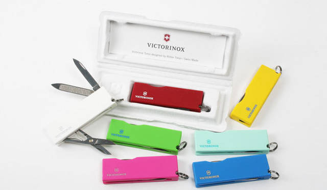 Victorinox 残り少なく BONFORT コラボモデル 451万円 スイスメモリー 