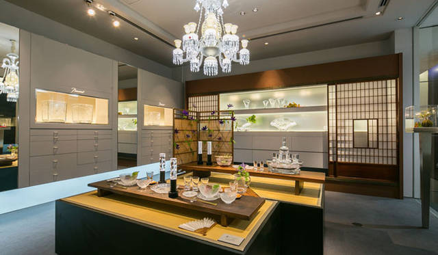 Baccarat バカラショップ 丸の内で バカラと暮らす四季 開催中 ギャラリー Web Magazine Openers ウェブマガジン オウプナーズ