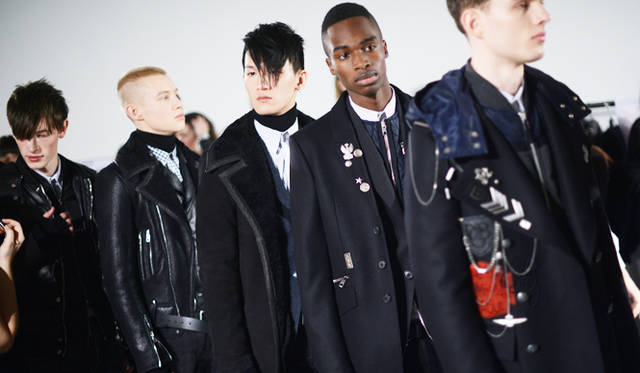 ディーゼルブラックゴールド/プリーツベルテッドワンピース ディーゼル ブラック ゴールド(DIESEL BLACK GOLD) 2019年