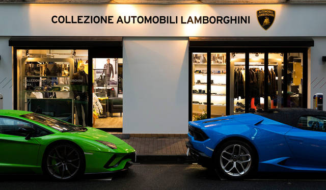 Lamborghini ランボルギーニ　2本セット Lamborghini ランボルギーニ 2本セット（日本初のオフィシャル
