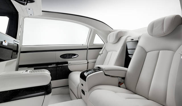 Maybach Laundaulet マイバッハ ランドレー ギャラリー Web Magazine Openers ウェブマガジン オウプナーズ