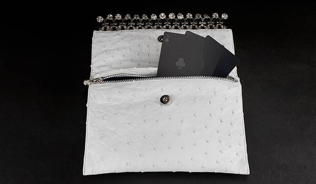 CHROME HEARTS｜「クロムハーツ」最新レザーコレクションを最速