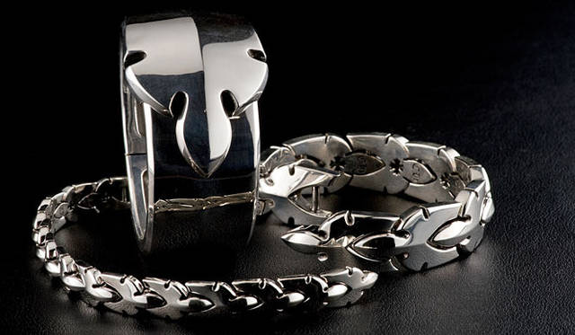 Chrome Hearts 925シルバーバングル 1998年製 Chrome Hearts 1998 Sterling Silver Cuff/Bangle Bracelet .925