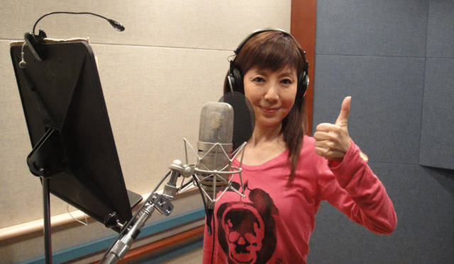 戸田恵子 連載｜中京テレビ「幸せの黄色い仔犬」 青木さやかに贈る『世界一のママ』 ギャラリー Web Magazine OPENERS