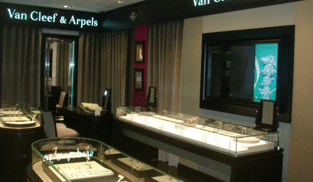 銀座三越 Mitsukoshi 銀座三越があらたに増床オープン ギャラリー Web Magazine Openers ウェブマガジン オウプナーズ