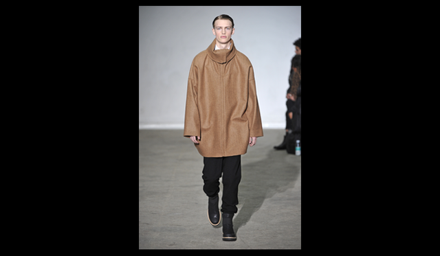 KRIS VAN ASSCHE|2011年秋冬メンズコレクション──ランウェイ KRIS VAN ASSCHE|2011年秋冬メンズコレクション──ランウェイ