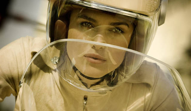 CHANEL｜キーラ ナイトレイ×「ココ マドモアゼル」の魅力