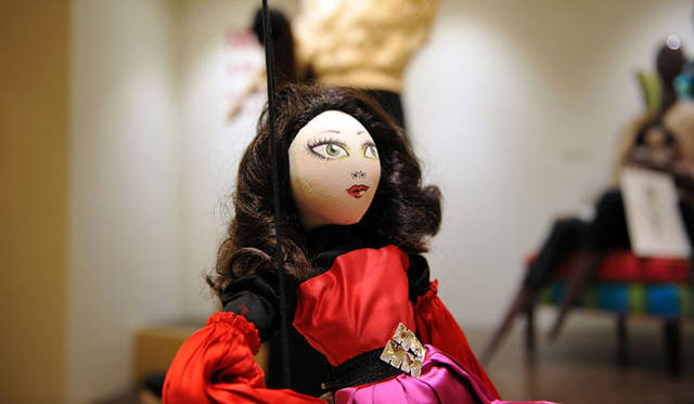 BARNEYS NEW YORK｜話題のドールアーティスト アンドリュー