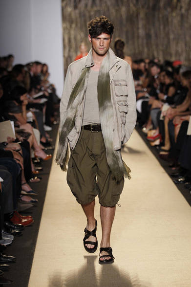 40_41_michaelkors <strong>MICHAEL KORS|マイケル・コース</strong> 2012年春夏コレクション速報