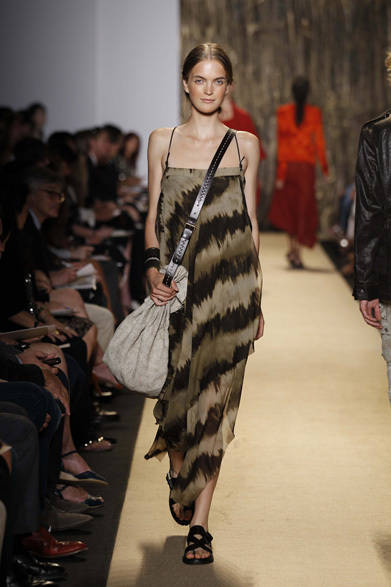 58_59_michaelkors <strong>MICHAEL KORS|マイケル・コース</strong> 2012年春夏コレクション速報