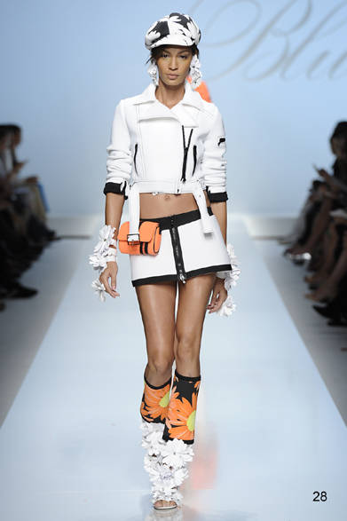 RO_028 <strong>Blumarine|ブルマリン</strong> 2012年春夏コレクション速報