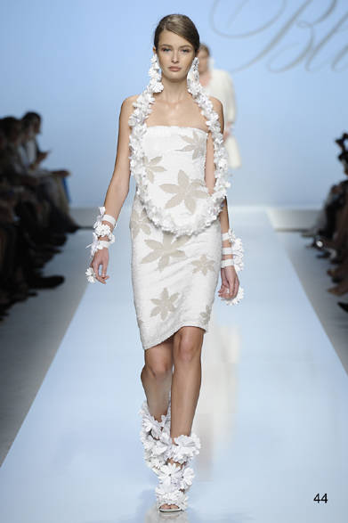 RO_044 <strong>Blumarine|ブルマリン</strong> 2012年春夏コレクション速報