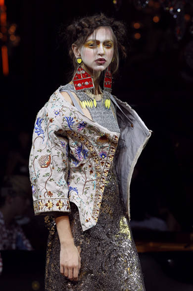 VIVIENNE WESTWOOD GOLD LABEL｜2012年春夏コレクション速報(2
