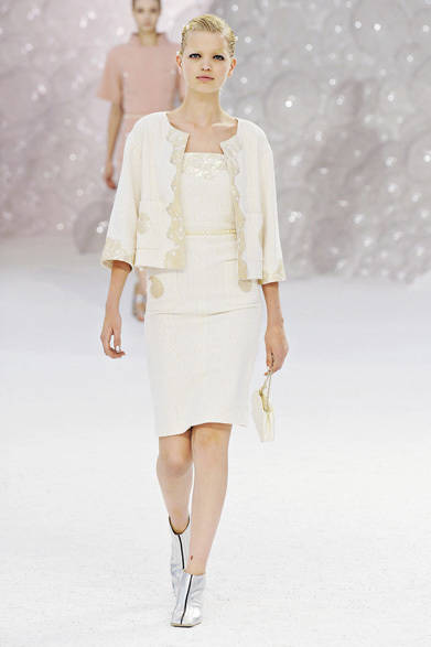05_00050_chanel <strong>CHANEL|シャネル</strong> 2012年春夏コレクション速報 ©CHANEL