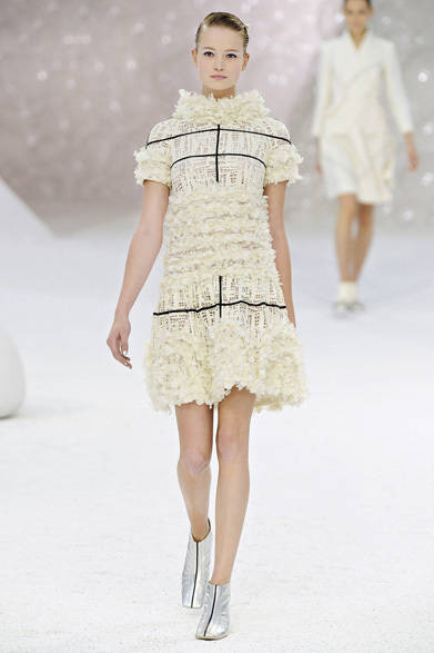 13_00130_chanel <strong>CHANEL|シャネル</strong> 2012年春夏コレクション速報 ©CHANEL