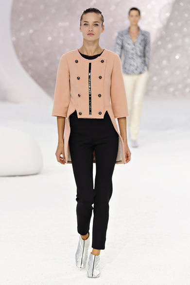 23_00230_chanel <strong>CHANEL|シャネル</strong> 2012年春夏コレクション速報 ©CHANEL