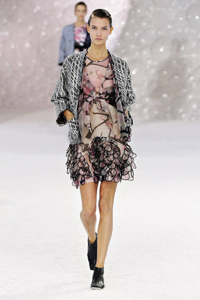 27_00270_chanel <strong>CHANEL|シャネル</strong> 2012年春夏コレクション速報 ©CHANEL