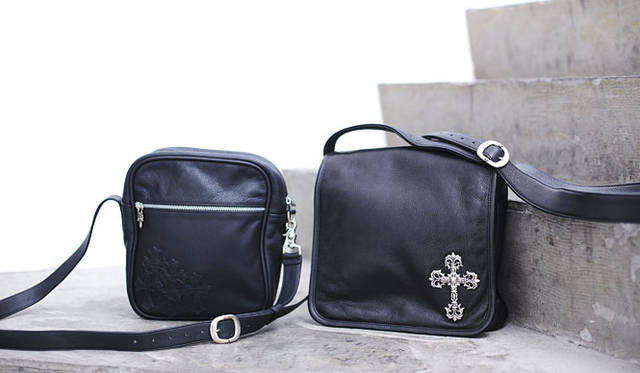 CHROME HEARTS｜2011最新バッグ＆ファッショングッズが到着