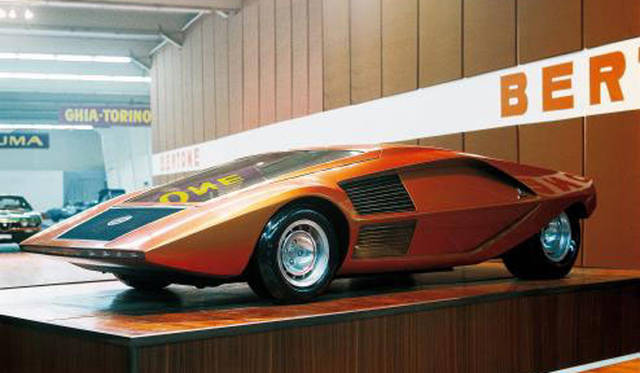 ベルトーネ100周年記念モデル「ヌッチオ」｜Bertone ギャラリー