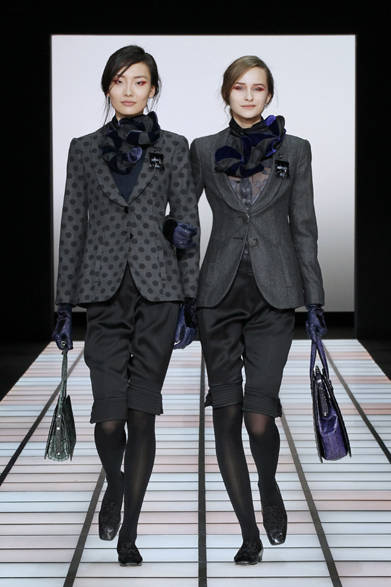 06-07 <strong>EMPORIO ARMANI|エンポリオ アルマーニ</strong> 2012-13年秋冬コレクション速報