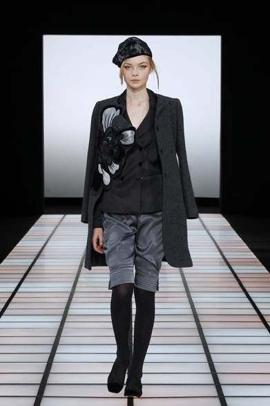 11 <strong>EMPORIO ARMANI|エンポリオ アルマーニ</strong> 2012-13年秋冬コレクション速報