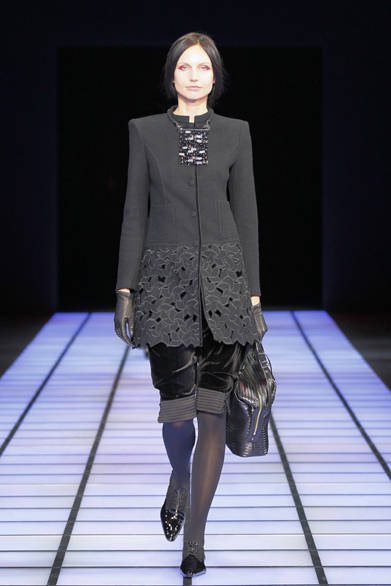 16 <strong>EMPORIO ARMANI|エンポリオ アルマーニ</strong> 2012-13年秋冬コレクション速報