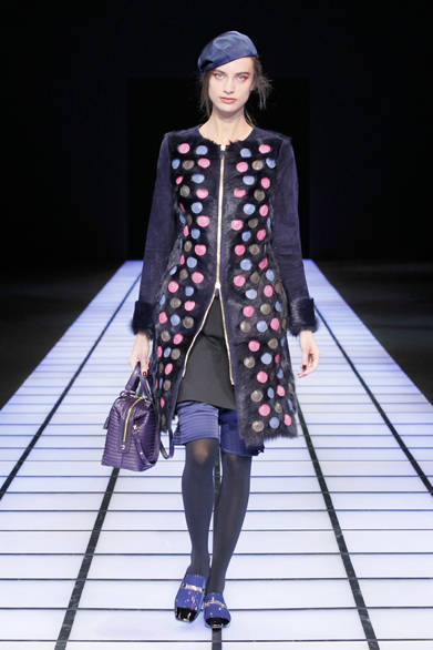 19 <strong>EMPORIO ARMANI|エンポリオ アルマーニ</strong> 2012-13年秋冬コレクション速報