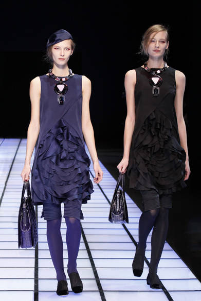32-33 <strong>EMPORIO ARMANI|エンポリオ アルマーニ</strong> 2012-13年秋冬コレクション速報