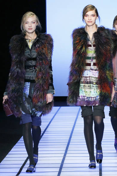 57-58 <strong>EMPORIO ARMANI|エンポリオ アルマーニ</strong> 2012-13年秋冬コレクション速報