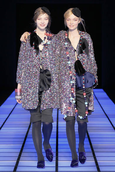 97-98 <strong>EMPORIO ARMANI|エンポリオ アルマーニ</strong> 2012-13年秋冬コレクション速報