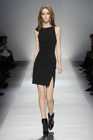 28_BLUMARINE_AI_12-13 <strong>Blumarine|ブルマリン</strong> 2012-13年秋冬コレクション速報